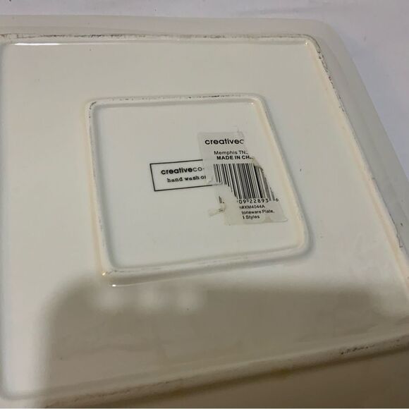 Creative Co-Op Jingle bells Stoneware plate - Picture 3 of 8